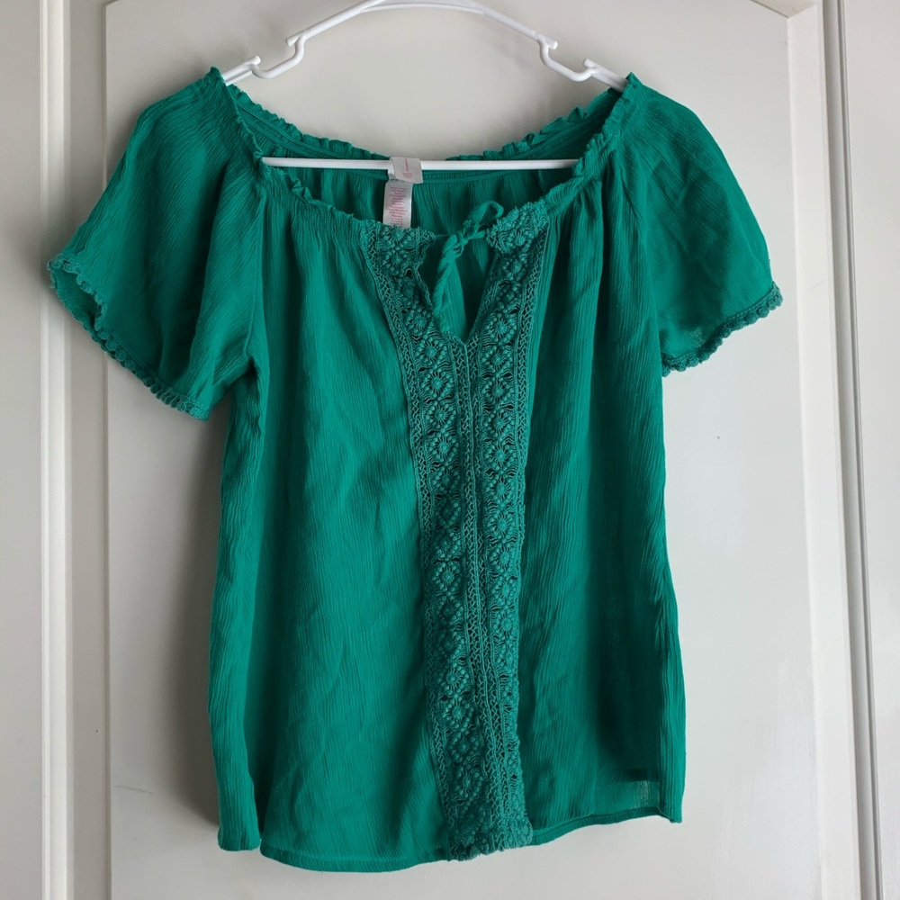Green blouse